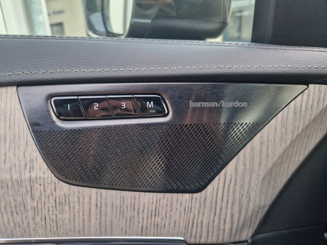 Volvo XC90 2.0 T8 Recharge AWD Inscription Exclusive Luchtvering | Massage | VOL OPTIES