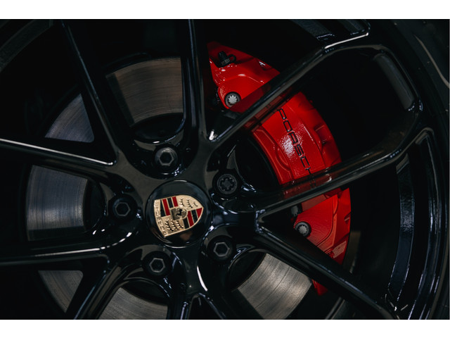 Porsche Cayenne Coupé 3.0 E-Hybrid Black Edition | Sport Chrono | Luchtvering | Adaptieve (18-voudige) sportstoelen met verwarming en verkoeling