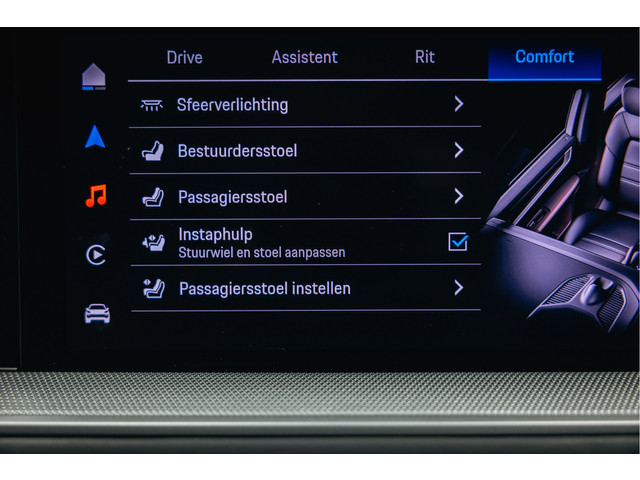 Porsche Cayenne Coupé 3.0 E-Hybrid Black Edition | Sport Chrono | Luchtvering | Adaptieve (18-voudige) sportstoelen met verwarming en verkoeling