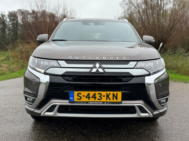 Mitsubishi Outlander 2.4 PHEV S Automaat Clima - Airco Navi Camera Leder Elektrische Voorstoel - Achterklep Trekhaak