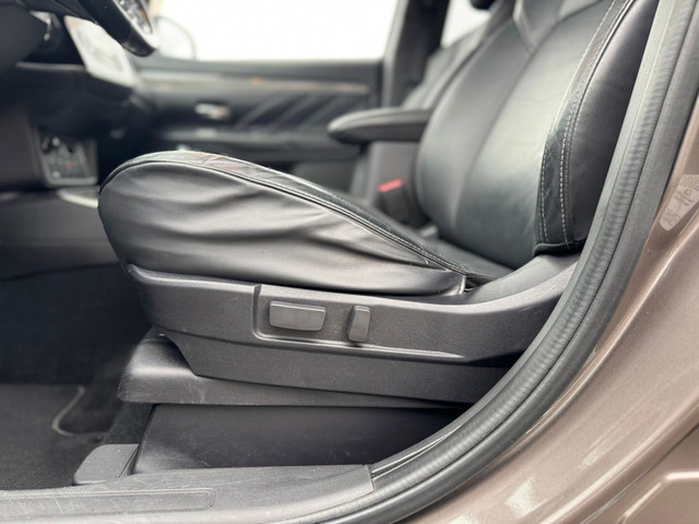 Mitsubishi Outlander 2.4 PHEV S Automaat Clima - Airco Navi Camera Leder Elektrische Voorstoel - Achterklep Trekhaak