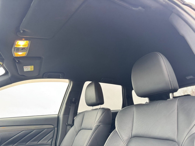 Mitsubishi Outlander 2.4 PHEV S Automaat Clima - Airco Navi Camera Leder Elektrische Voorstoel - Achterklep Trekhaak