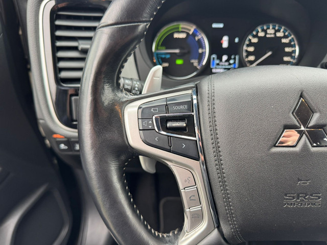 Mitsubishi Outlander 2.4 PHEV S Automaat Clima - Airco Navi Camera Leder Elektrische Voorstoel - Achterklep Trekhaak