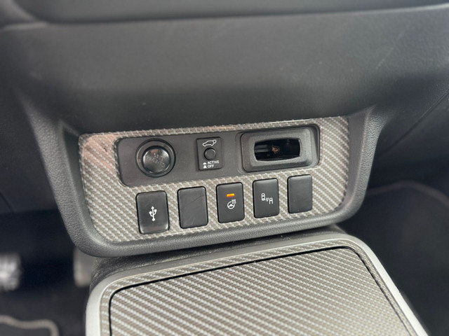 Mitsubishi Outlander 2.4 PHEV S Automaat Clima - Airco Navi Camera Leder Elektrische Voorstoel - Achterklep Trekhaak