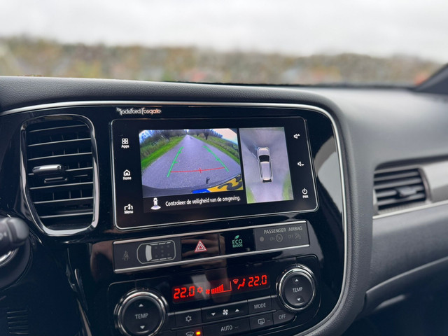Mitsubishi Outlander 2.4 PHEV S Automaat Clima - Airco Navi Camera Leder Elektrische Voorstoel - Achterklep Trekhaak