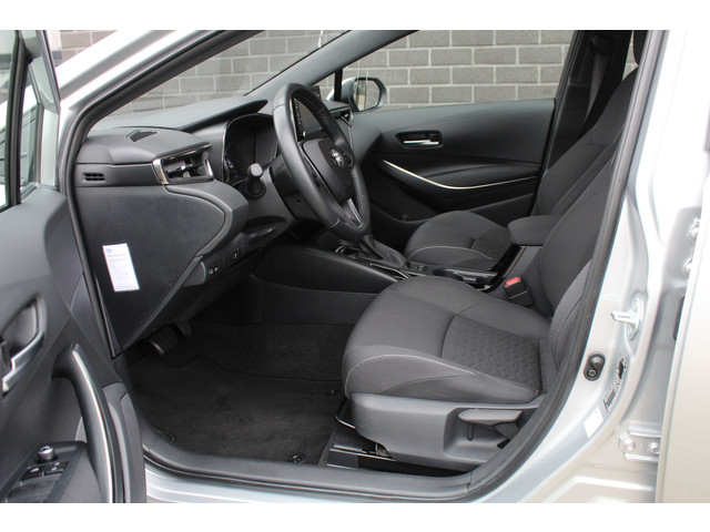 Toyota Corolla 1.8 Hybrid Active Carplay Camera N.A.P.