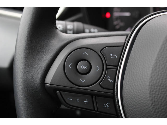 Toyota Corolla 1.8 Hybrid Active Carplay Camera N.A.P.