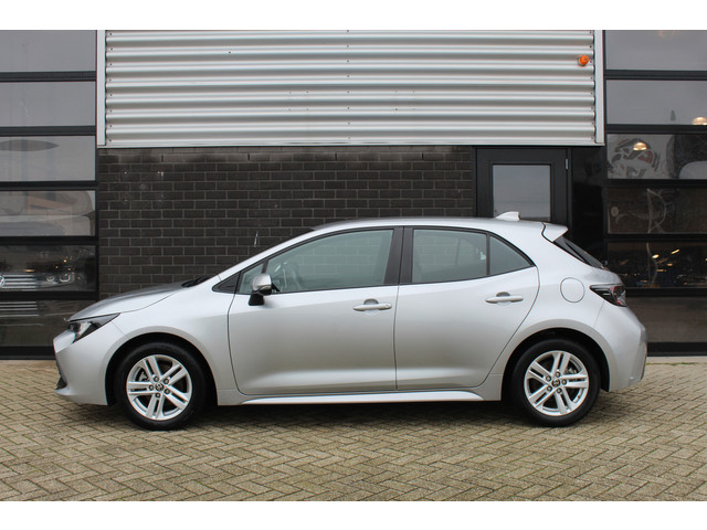 Toyota Corolla 1.8 Hybrid Active Carplay Camera N.A.P.