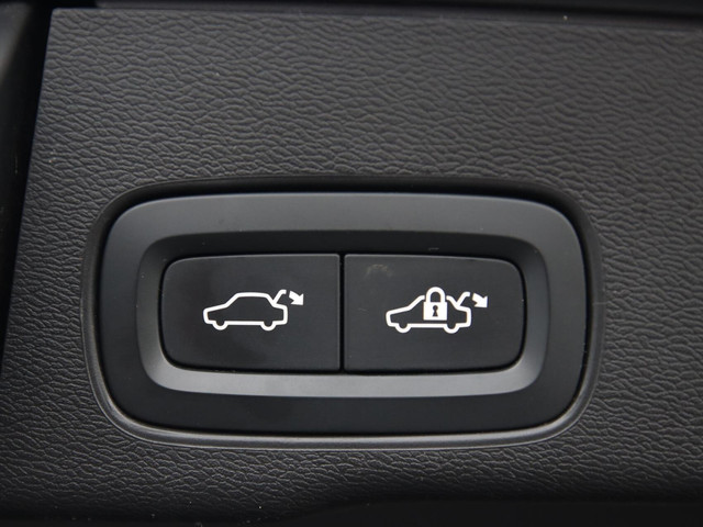 Volvo XC60 2.0 T8 AWD 405PK Polestar Engineered