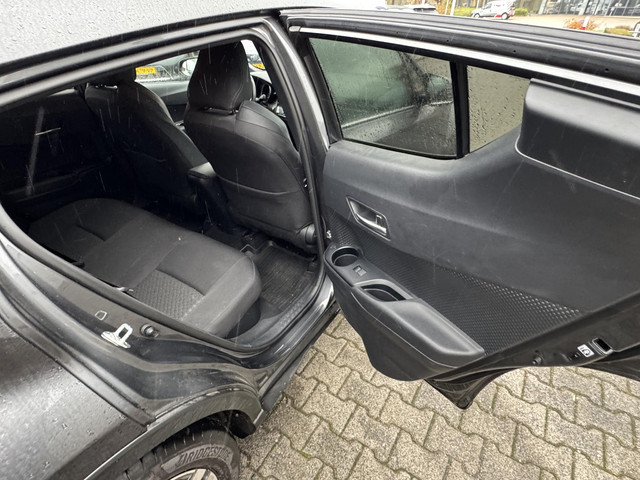 Toyota C-HR 1.8 HYBRID STYLE STOEL STUURVERW BLIND SPOT APPLE ANDROID PARK-SENSOREN KEYLESS LED