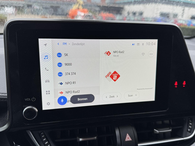 Toyota C-HR 1.8 HYBRID STYLE STOEL STUURVERW BLIND SPOT APPLE ANDROID PARK-SENSOREN KEYLESS LED