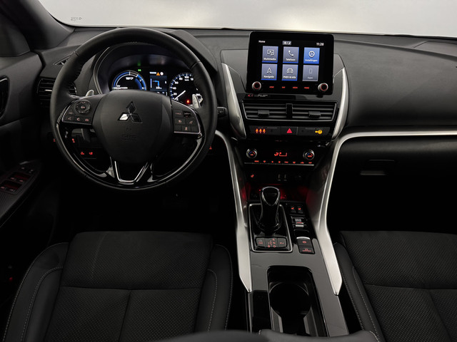 Mitsubishi Eclipse Cross 2.4 PHEV Executive 360 Camera, 177 PK, Half leder, Rijstrook correctie, Keyless start, Winterpakket, Cruise control, 5 jaar gara