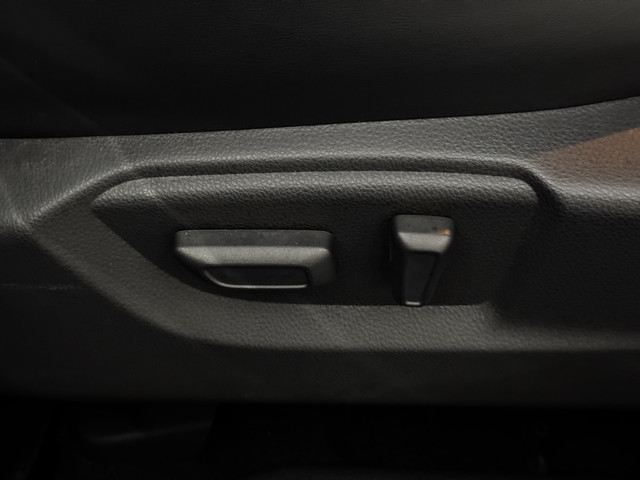 Mitsubishi Eclipse Cross 2.4 PHEV Executive 360 Camera, 177 PK, Half leder, Rijstrook correctie, Keyless start, Winterpakket, Cruise control, 5 jaar gara