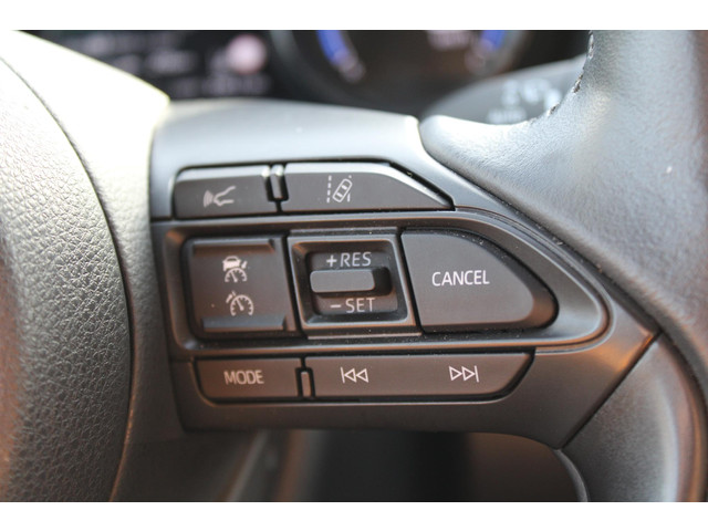 Mazda 2 Hybrid 1.5 Select , Automaat, Adap.Cruise, Camera, PDC, HUD, Clima, Apple Carplay, LMV 16 Inch, Stuur Stoelverwarming