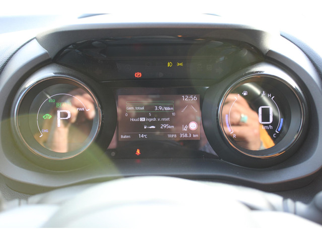 Mazda 2 Hybrid 1.5 Select , Automaat, Adap.Cruise, Camera, PDC, HUD, Clima, Apple Carplay, LMV 16 Inch, Stuur Stoelverwarming