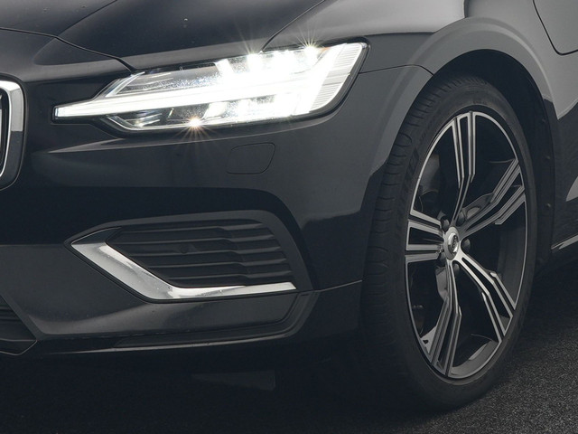 Volvo V60 2.0 T8 Recharge AWD Inscription 392pk Dealer O.H PHEV | Trekhaak Af Fabriek | Panodak | Head Up | Adaptive Cruise | 360 Camera |