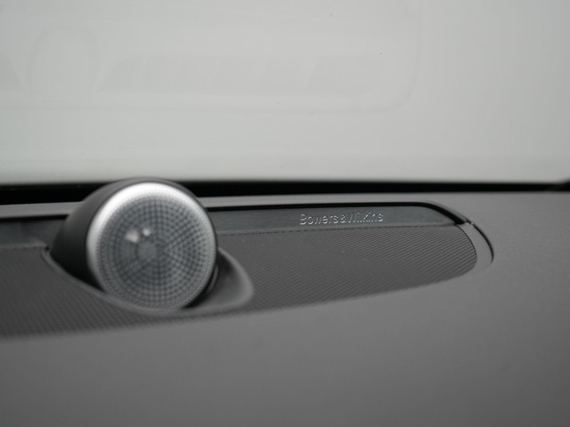 Volvo V60 2.0 T8 Recharge AWD Inscription 392pk Dealer O.H PHEV | Trekhaak Af Fabriek | Panodak | Head Up | Adaptive Cruise | 360 Camera |