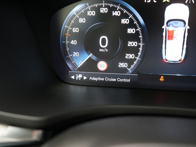 Volvo V60 2.0 T8 Recharge AWD Inscription 392pk Dealer O.H PHEV | Trekhaak Af Fabriek | Panodak | Head Up | Adaptive Cruise | 360 Camera |