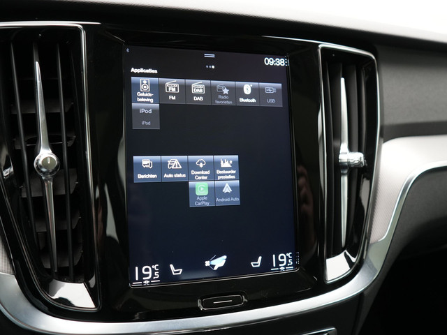 Volvo V60 2.0 T8 Recharge AWD Inscription 392pk Dealer O.H PHEV | Trekhaak Af Fabriek | Panodak | Head Up | Adaptive Cruise | 360 Camera |