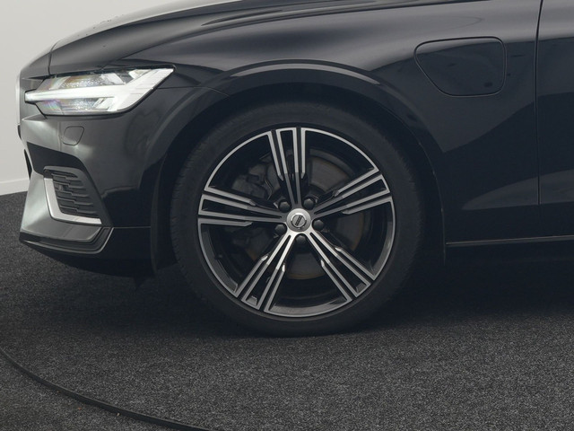 Volvo V60 2.0 T8 Recharge AWD Inscription 392pk Dealer O.H PHEV | Trekhaak Af Fabriek | Panodak | Head Up | Adaptive Cruise | 360 Camera |