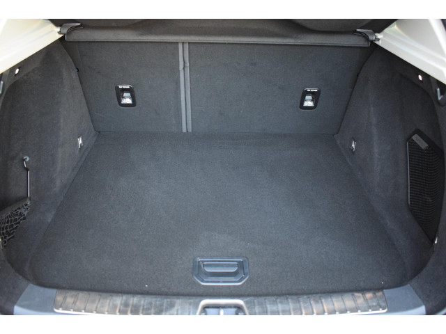 Lynk & Co 01 1.5 VIRTUAL 360 CAMERA INFINITY GELUID PANORAMADAK ADAPT.CRUISE 20INCH LED SFEERVERLICHTING