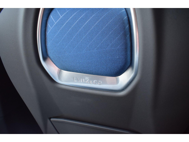 Lynk & Co 01 1.5 VIRTUAL 360 CAMERA INFINITY GELUID PANORAMADAK ADAPT.CRUISE 20INCH LED SFEERVERLICHTING