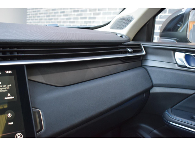 Lynk & Co 01 1.5 VIRTUAL 360 CAMERA BLACK EDITION INFINITY GELUID PANORAMADAK ADAPT.CRUISE 20INCH SFEERVERLICHTING