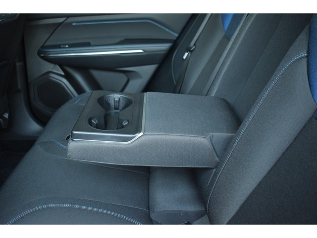 Lynk & Co 01 1.5 VIRTUAL 360 CAMERA BLACK EDITION INFINITY GELUID PANORAMADAK ADAPT.CRUISE 20INCH SFEERVERLICHTING