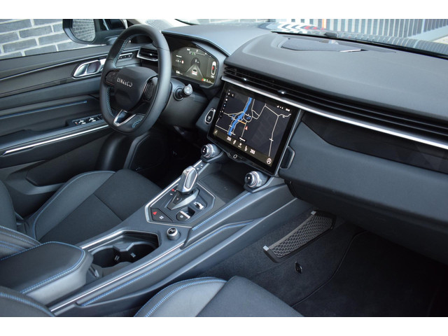 Lynk & Co 01 1.5 VIRTUAL 360 CAMERA BLACK EDITION INFINITY GELUID PANORAMADAK ADAPT.CRUISE 20INCH SFEERVERLICHTING