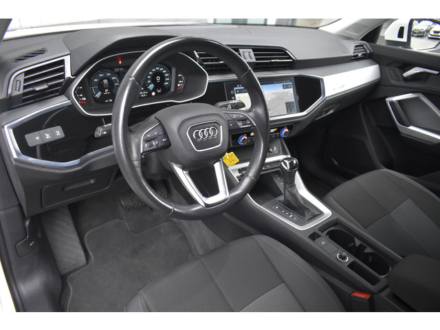 Audi Q3 Sportback 45 TFSI e Edition Navi Camera LED 19 Velgen PHEV