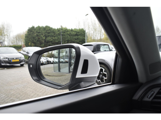 Audi Q3 Sportback 45 TFSI e Edition Navi Camera LED 19 Velgen PHEV