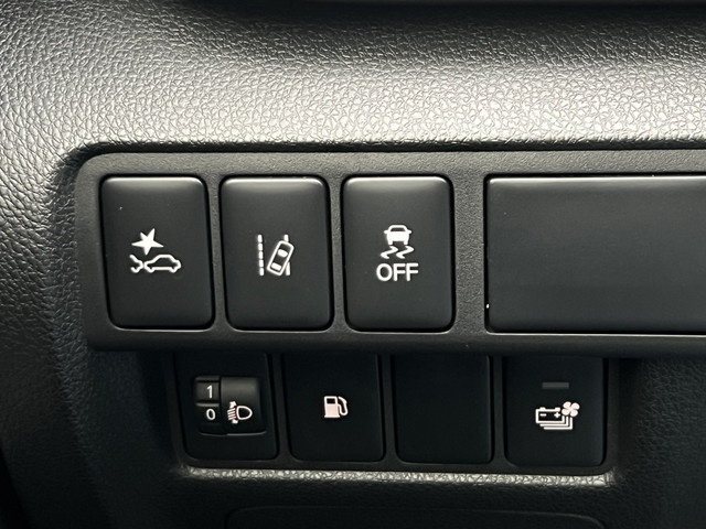 Mitsubishi Eclipse Cross 2.4 PHEV Intense | Carplay | Camera | 18 inch | Keyless