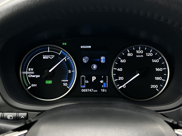 Mitsubishi Eclipse Cross 2.4 PHEV Intense | Carplay | Camera | 18 inch | Keyless