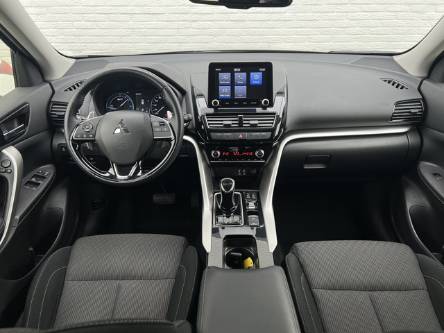 Mitsubishi Eclipse Cross 2.4 PHEV Intense | Carplay | Camera | 18 inch | Keyless