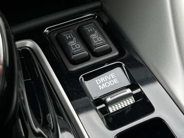 Mitsubishi Eclipse Cross 2.4 PHEV Intense | Carplay | Camera | 18 inch | Keyless