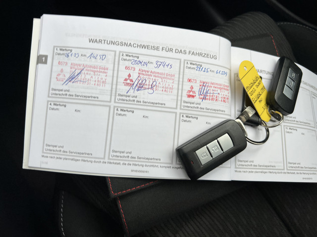 Mitsubishi Eclipse Cross 2.4 PHEV Intense | Carplay | Camera | 18 inch | Keyless