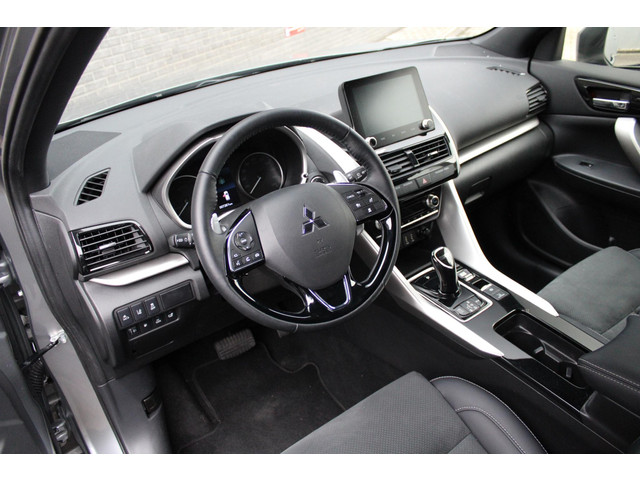 Mitsubishi Eclipse Cross 2.4 PHEV Black Edition Automaat, Navigatie, Cruise Climate control, Apple carplay Android auto, 360 Camera, Audio Bluetooth DAB