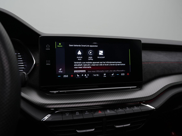 Skoda Octavia Combi 1.4 TSI RS iV 245 pk DSG PHEV Business | Panoramadak | Canton | Adaptief onderstel | Matrix LED | Achteruitrijcamera | Sto