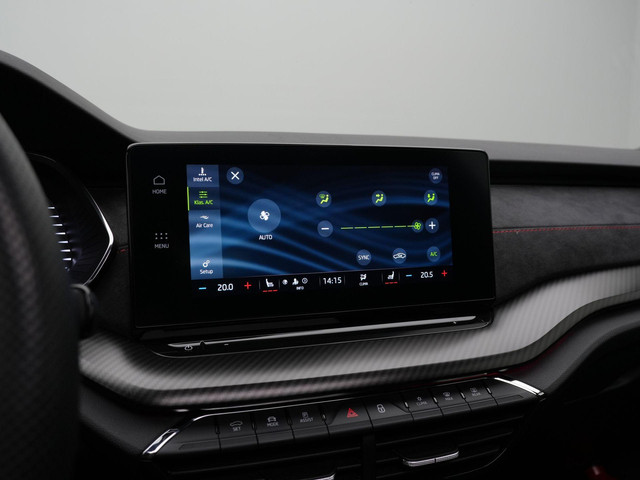 Skoda Octavia Combi 1.4 TSI RS iV 245 pk DSG PHEV Business | Panoramadak | Canton | Adaptief onderstel | Matrix LED | Achteruitrijcamera | Sto