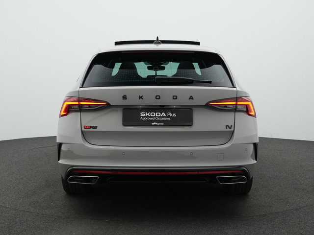 Skoda Octavia Combi 1.4 TSI RS iV 245 pk DSG PHEV Business | Panoramadak | Canton | Adaptief onderstel | Matrix LED | Achteruitrijcamera | Sto