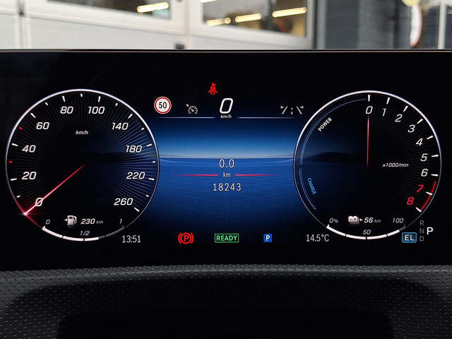 Mercedes-Benz A-Klasse 250 e Star Edition Luxury Line | Panoramadak | Night pakket | Achteruitrijcamera | Sfeerverlichting | Multibeam LED | Dodehoekas