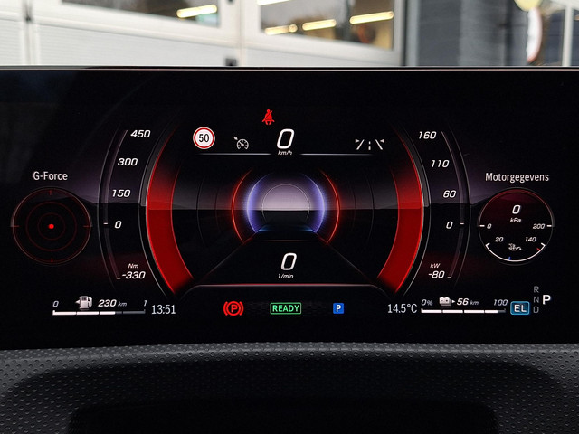 Mercedes-Benz A-Klasse 250 e Star Edition Luxury Line | Panoramadak | Night pakket | Achteruitrijcamera | Sfeerverlichting | Multibeam LED | Dodehoekas