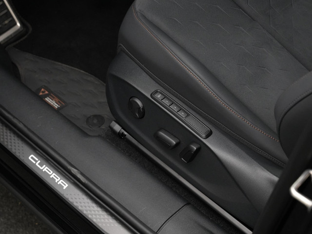 CUPRA Terramar 1.5 TSI e-Hybrid 272 pk DSG VZ Performance | Panoramadak | Trekhaak | Leder Suede | Sennheiser | Geheugenstoel | Matrix LED | Ad