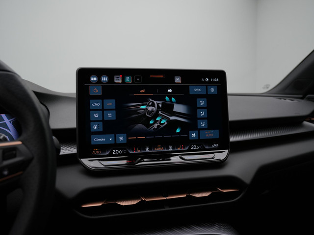 CUPRA Terramar 1.5 TSI e-Hybrid 272 pk DSG VZ Performance | Panoramadak | Trekhaak | Leder Suede | Sennheiser | Geheugenstoel | Matrix LED | Ad