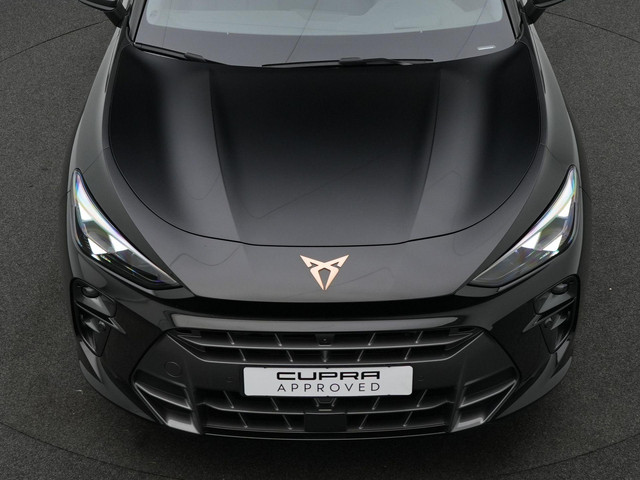 CUPRA Terramar 1.5 TSI e-Hybrid 272 pk DSG VZ Performance | Panoramadak | Trekhaak | Leder Suede | Sennheiser | Geheugenstoel | Matrix LED | Ad