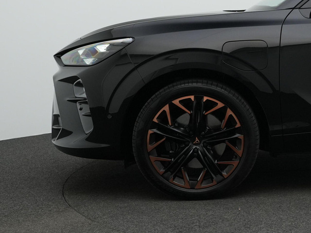 CUPRA Terramar 1.5 TSI e-Hybrid 272 pk DSG VZ Performance | Panoramadak | Trekhaak | Leder Suede | Sennheiser | Geheugenstoel | Matrix LED | Ad