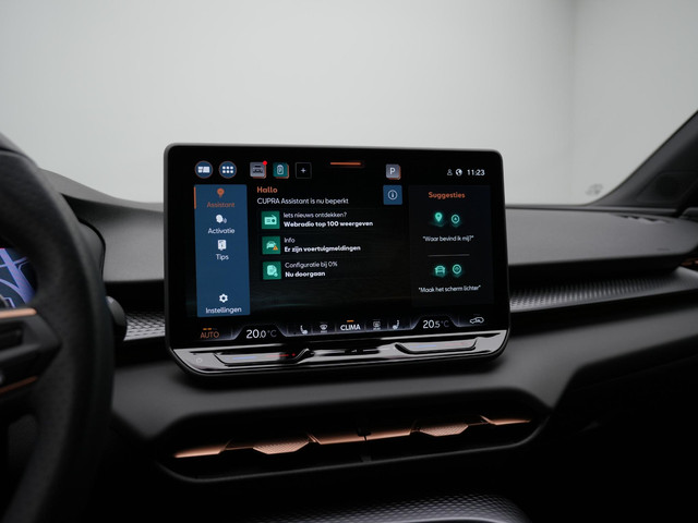 CUPRA Terramar 1.5 TSI e-Hybrid 272 pk DSG VZ Performance | Panoramadak | Trekhaak | Leder Suede | Sennheiser | Geheugenstoel | Matrix LED | Ad