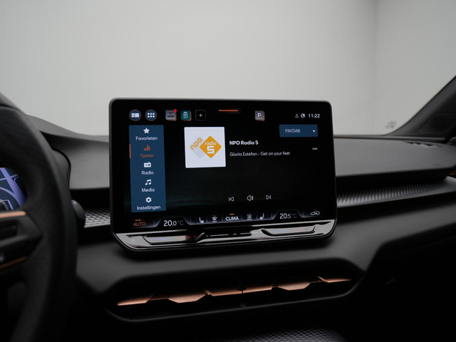 CUPRA Terramar 1.5 TSI e-Hybrid 272 pk DSG VZ Performance | Panoramadak | Trekhaak | Leder Suede | Sennheiser | Geheugenstoel | Matrix LED | Ad