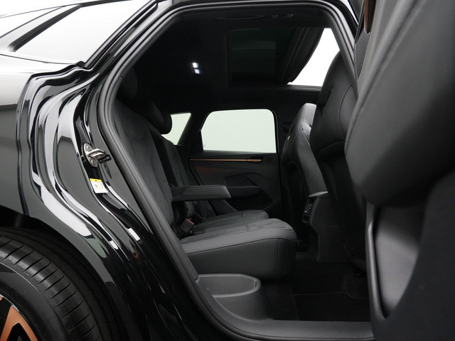 CUPRA Terramar 1.5 TSI e-Hybrid 272 pk DSG VZ Performance | Panoramadak | Trekhaak | Leder Suede | Sennheiser | Geheugenstoel | Matrix LED | Ad