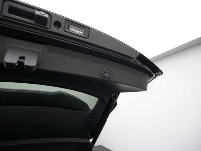 CUPRA Terramar 1.5 TSI e-Hybrid 272 pk DSG VZ Performance | Panoramadak | Trekhaak | Leder Suede | Sennheiser | Geheugenstoel | Matrix LED | Ad